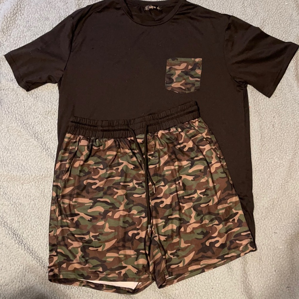 ARMY PRINT TEE AND SHORTS SET